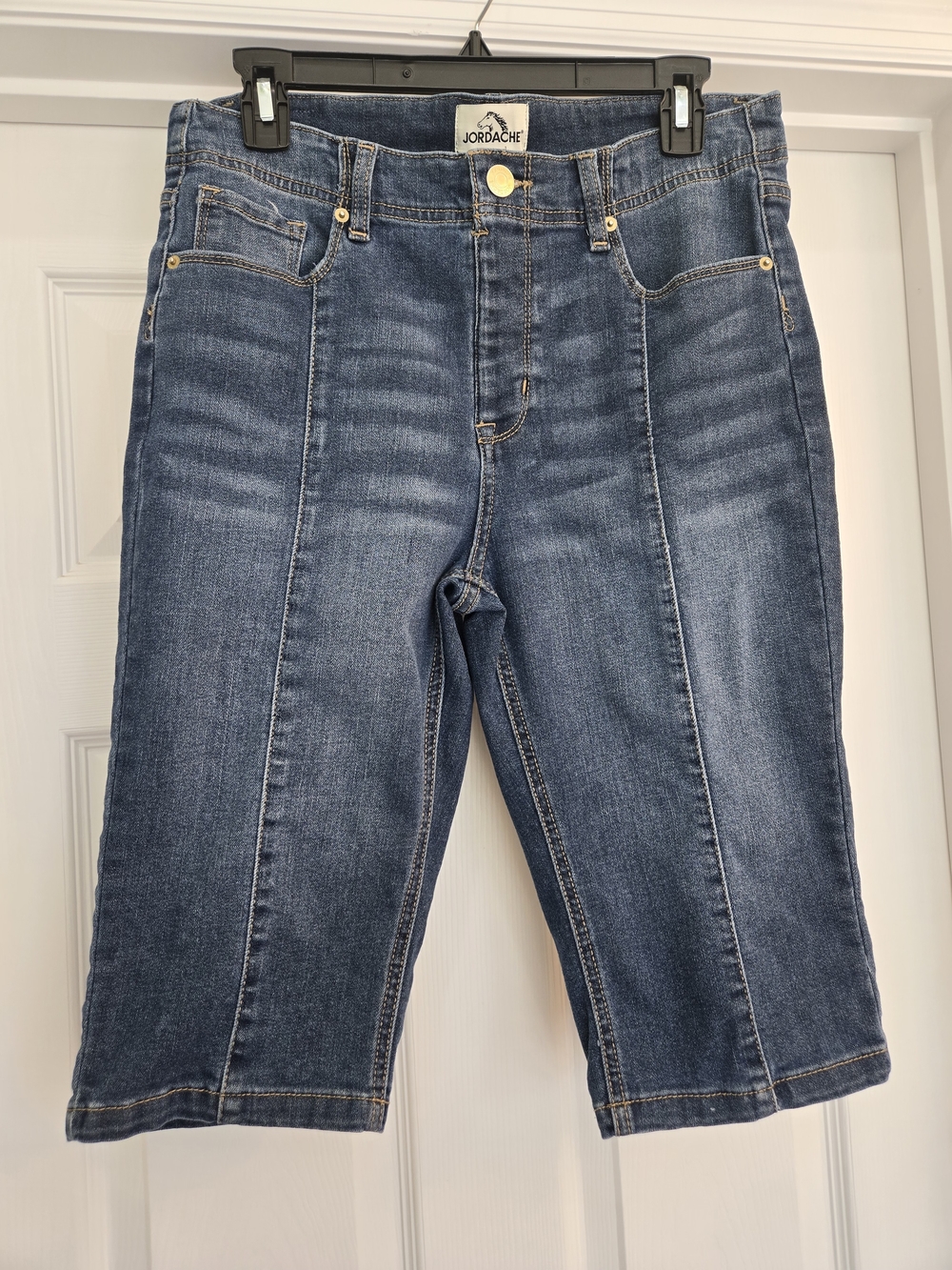 Jordache Y2K Women's Mid Blue Cropped Ankle Jeans